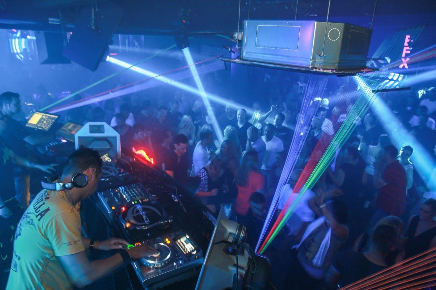 EFX-Revival-20150524-015-VN