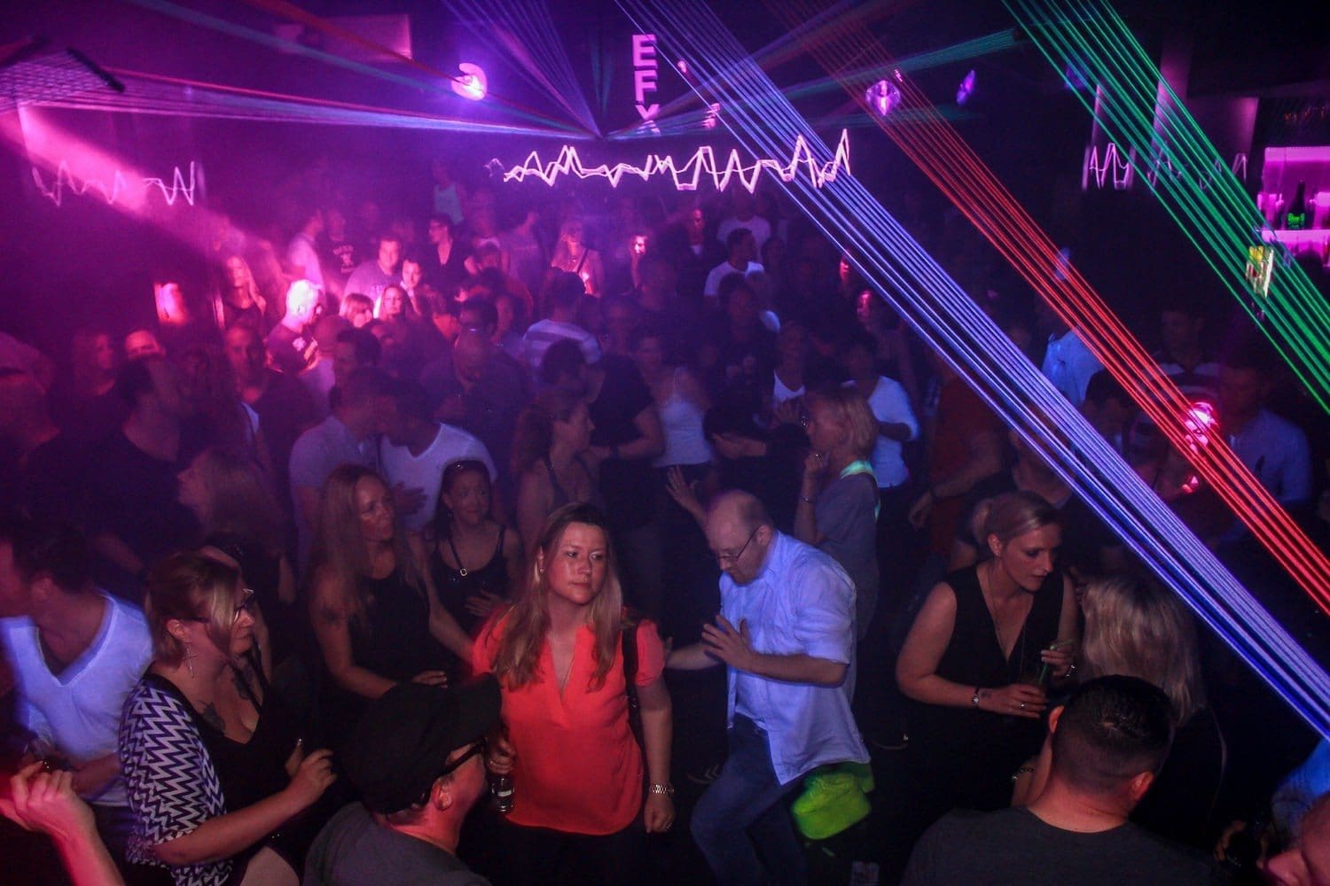EFX-Revival-20150524-044-VN